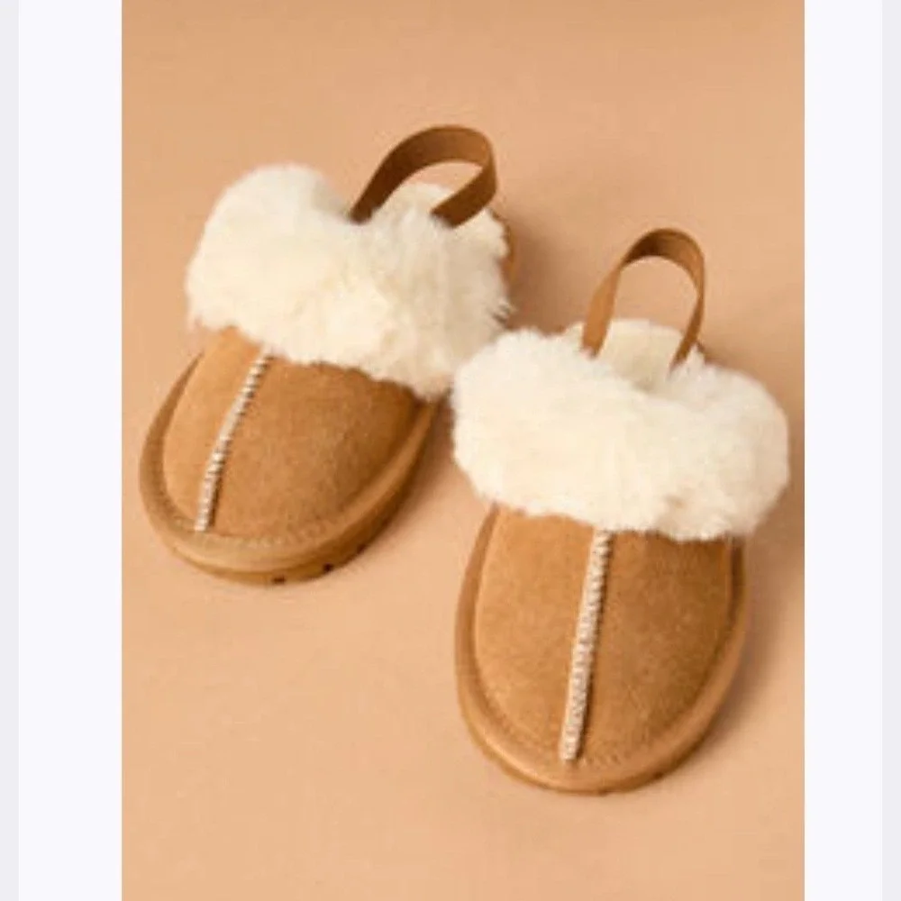 NWT Tullabee Cleo Mini Slippers • Kids 9 • Fluff Brown